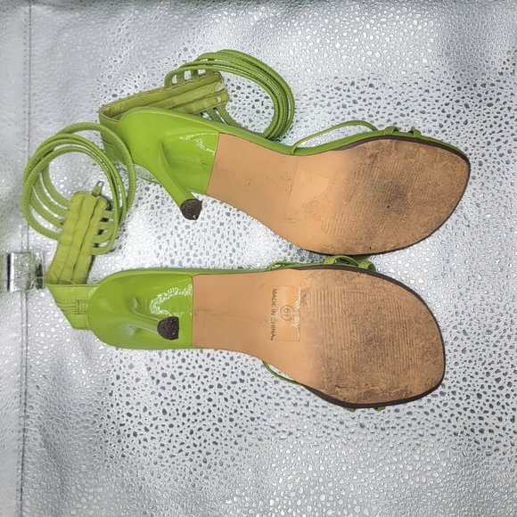 Vintage Lime Green Heels - Picture 3 of 3